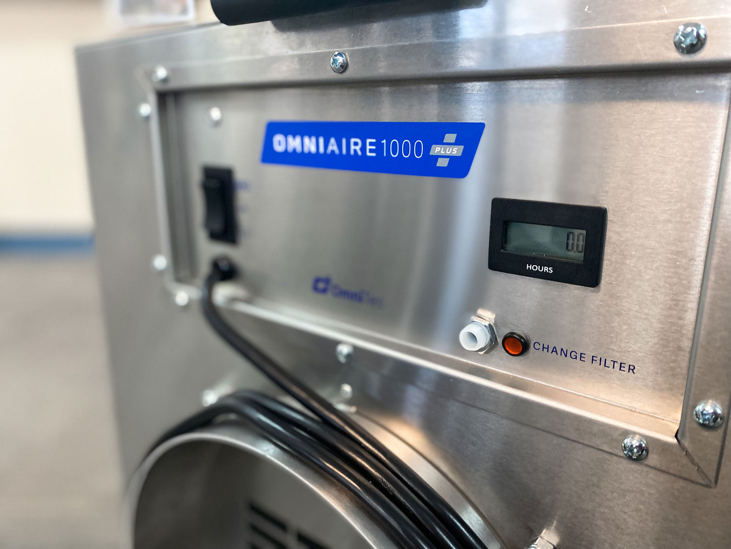 OmniAire Negative Air Machine • Audible Alarm • HEPA Filter • 99.97% • Wood Frame • #OA1000PLUS-A